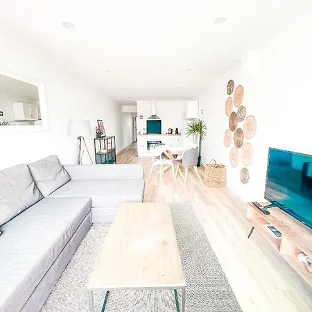 Oursea - Sea Front Fully Renewed 2021 Lejlighed *